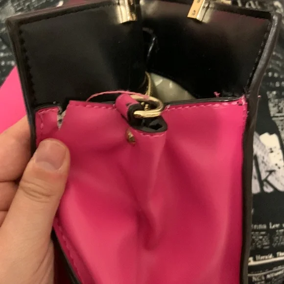 Purse - Picture 8 of 8